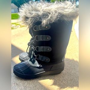 Winter boots